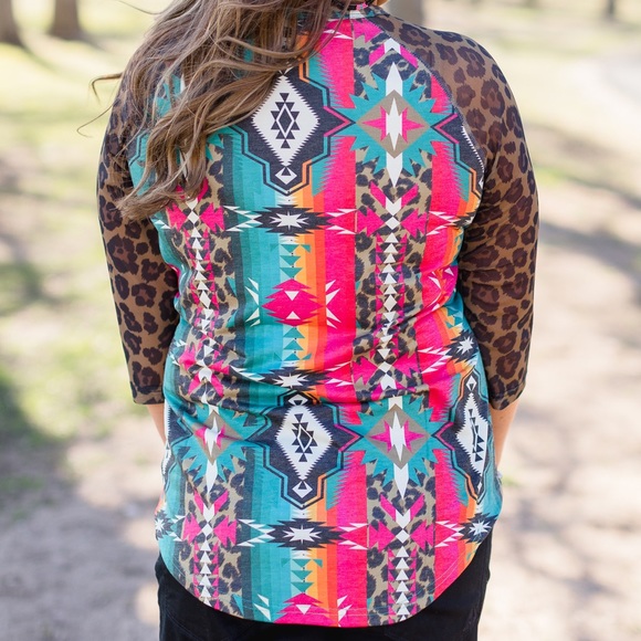 ANNA MARIE AZTEC LEOPARD RAGLAN - Picture 4 of 4